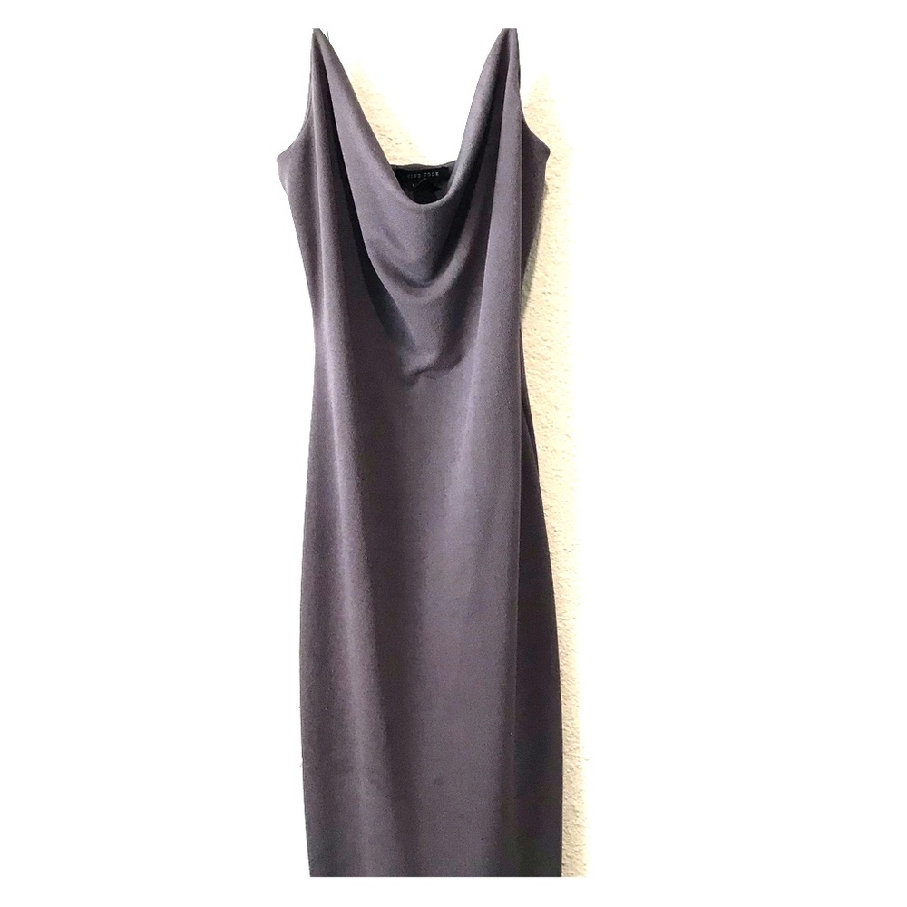 Swoop neck gray dress !